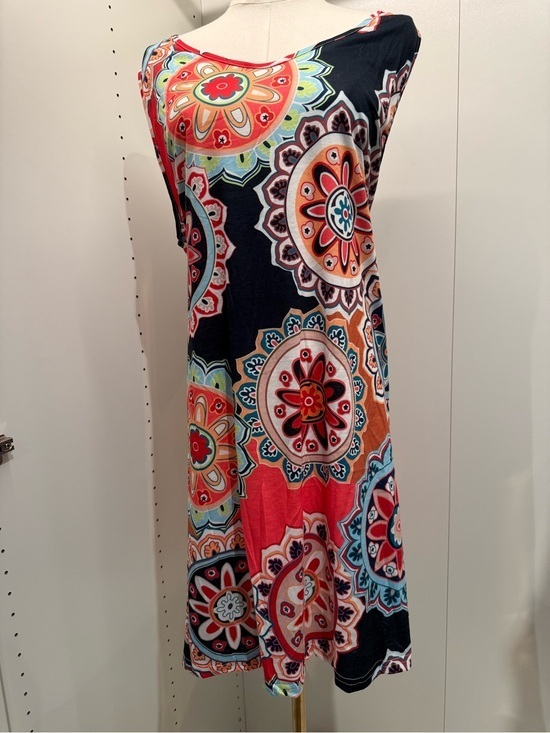 Dresses & Skirts - Sleeveless Medallion Print Maxi Dress - Bold Multi